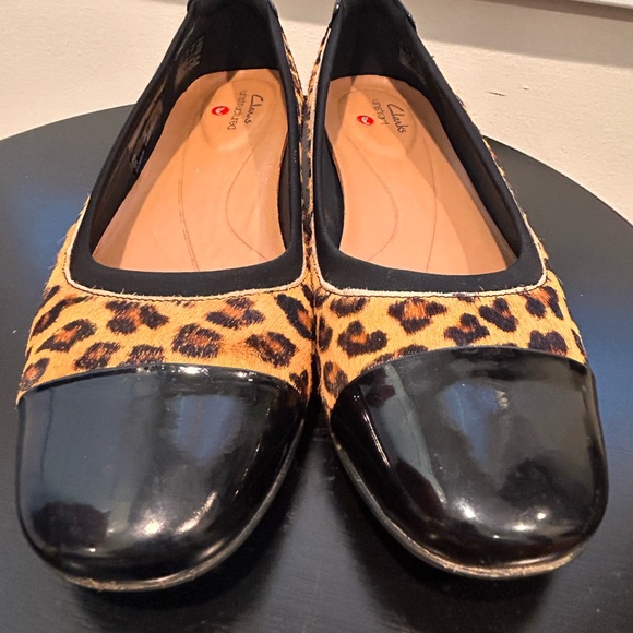 CLARK’S flats - Picture 5 of 6